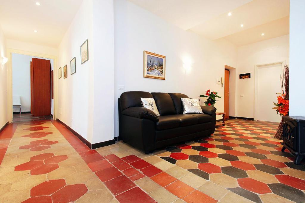 Camera Singola con Bagno in Comune