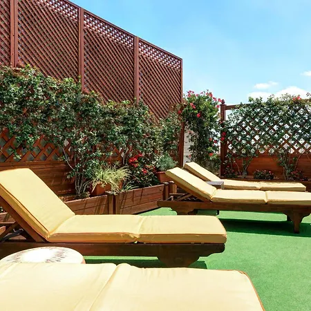Marcella Royal Hotel - Rooftop Garden-2