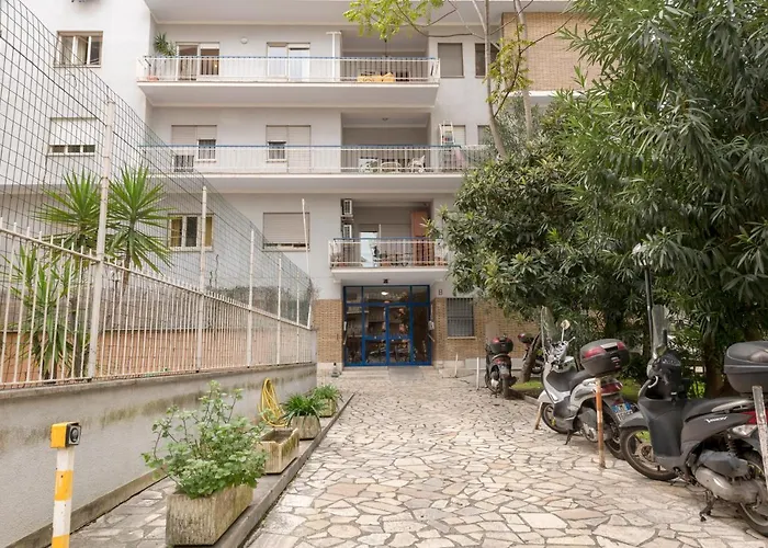 Aurelia 429 Fine Town House