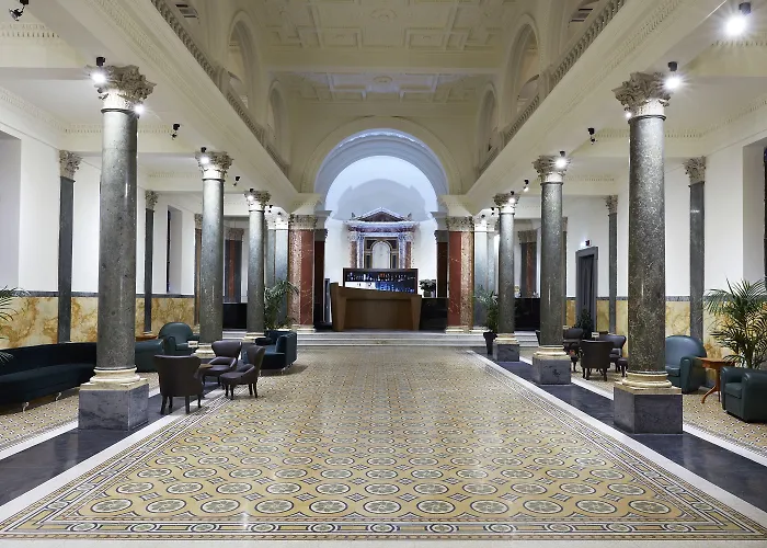 Hotel Spa: Hotel The Building