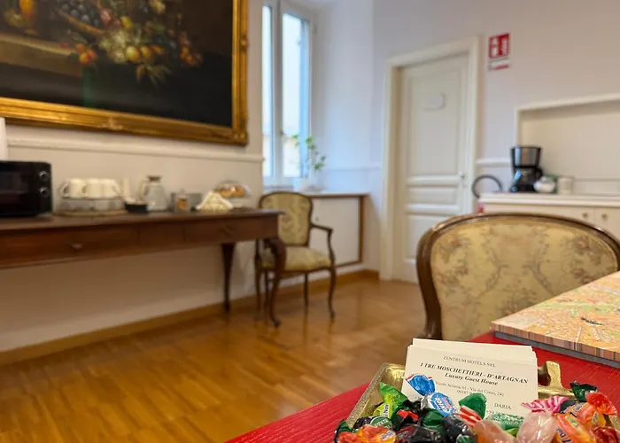 I TRE MOSCHETTIERI - D'ARTAGNAN Luxury Guest House