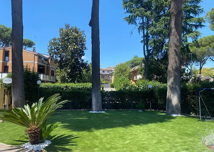 Hotels Close to Airport Villa Orsini